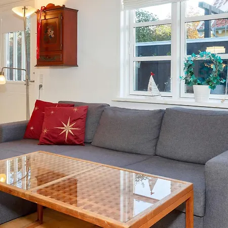 Semesterbostad 6 Person In *